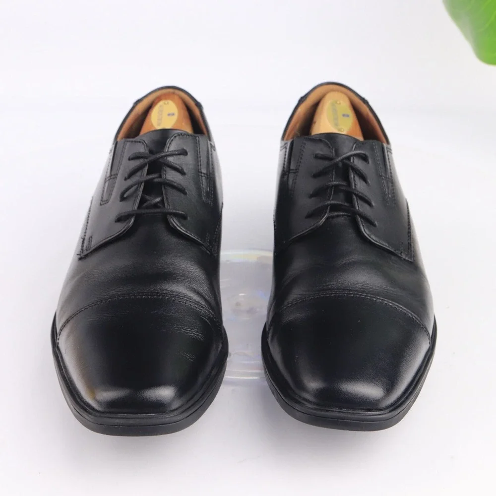Clarks Mens Tilden Oxfords Size 10.5 M Black Leather Cap Toe Comfort Dress Shoes